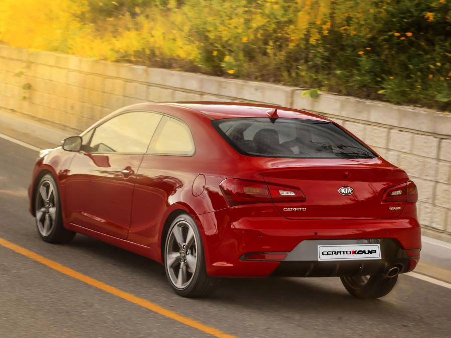  Kia Cerato Koup 2013 года  (фото 19 из 26)